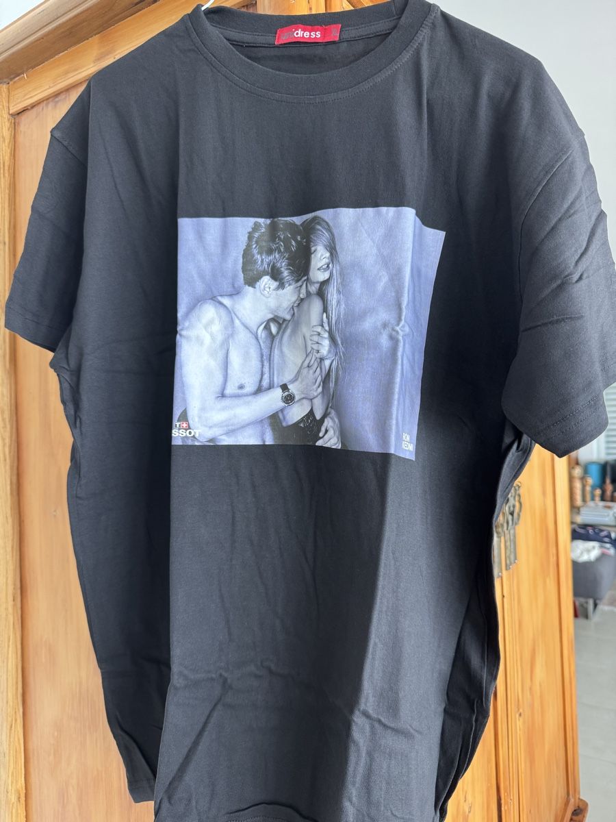 T-shirts: T-Shirts von unidress  – Neuf avec emballage d'origine à Lugnorre par ulr_lqc6 3