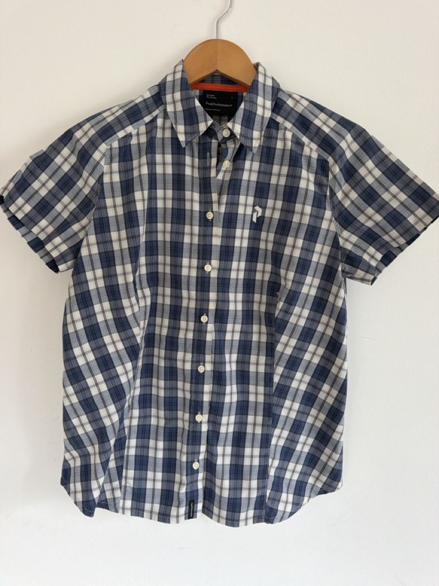 Peak Performance Camicette: Peak Performance leichtes Hemd L – Usato da Einsiedeln venduto da kalliopee