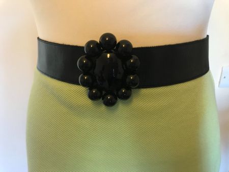 Green Moschino skirt with black flower detail IT38