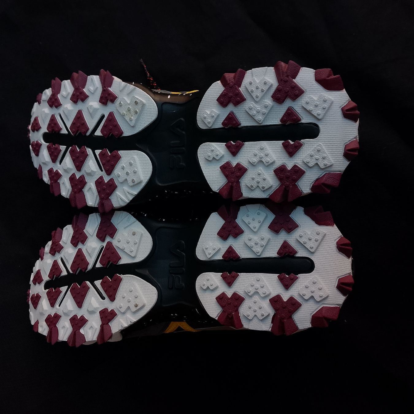 Fila Scarpe da uomo: Fila Trail-R Sneaker Gr. 45 – Usato da Luzern venduto da toenu23 5