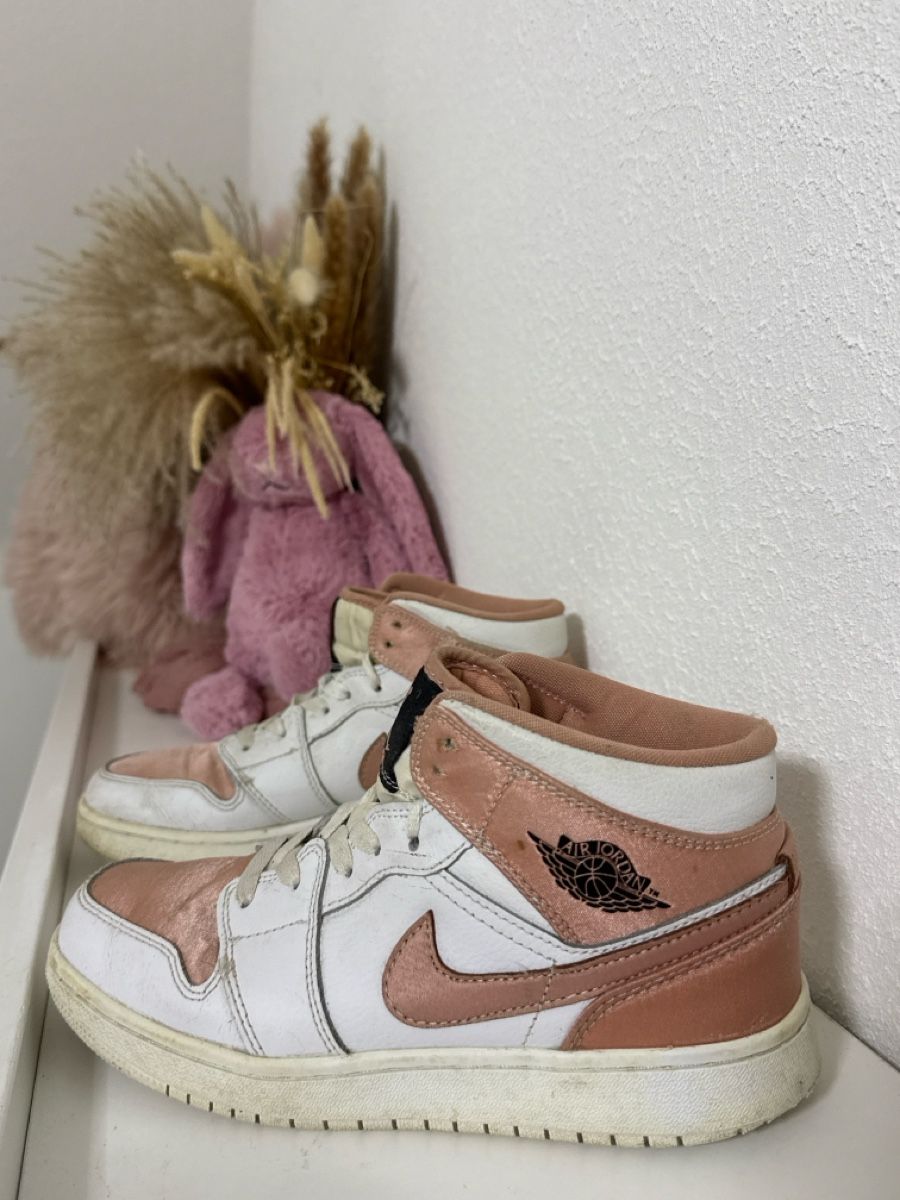 Jordan Scarpe da uomo: Nike air jordan mid, rose – Usato da Meilen venduto da ver_bh9r 2