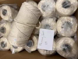 29 Macrame Cotton Rolls / PEIGNÉ Soft  White Cotton