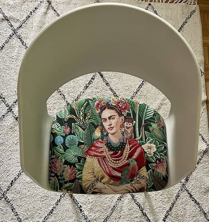 Sedie: Chaise scandinave Frida Khalo – Usato da Versoix venduto da L_armoire_d_isa 3