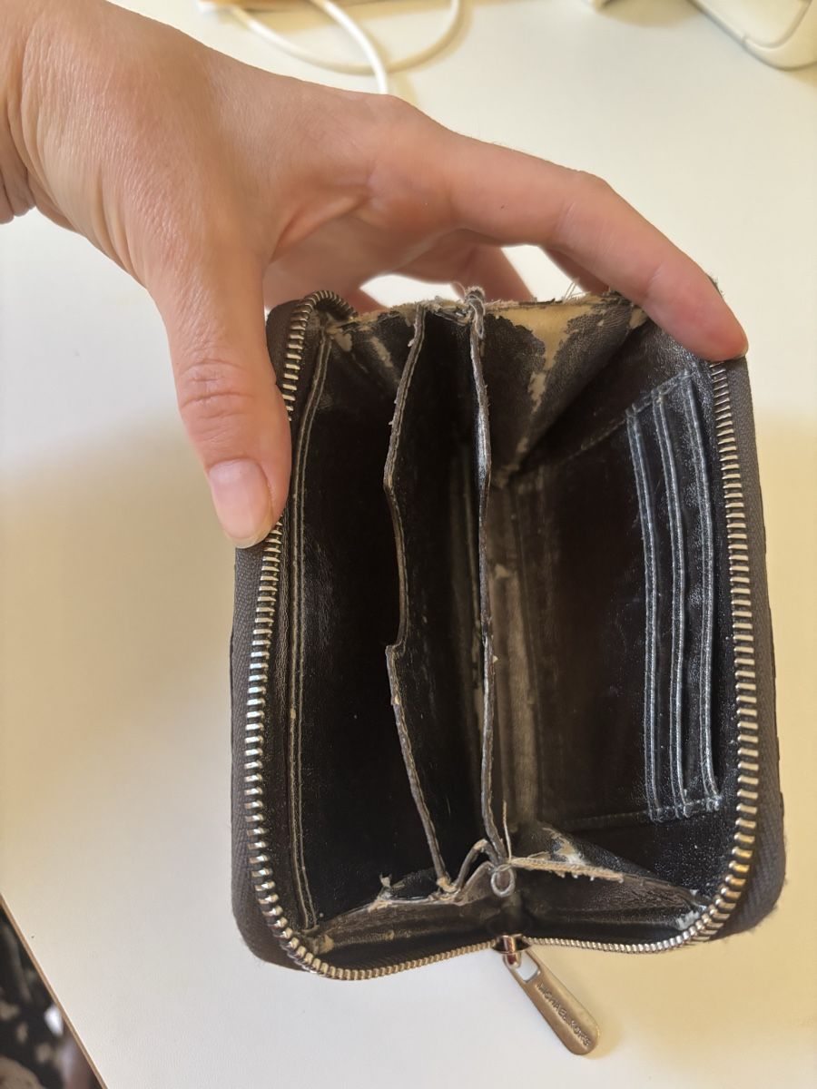 Portamonete: Portefeuille Michael Kors usagé pour pièces – Difettoso da Genève venduto da Christelle12345 3