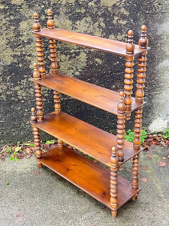 Scaffali: Jugendstil Etagère aus Nussbaumholz – Usato da Horw venduto da luzernicus 3