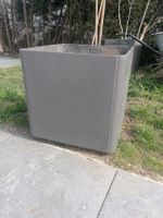 Moderner Eternit Hochbeet / Pflanzenkübel Anthrazit gross