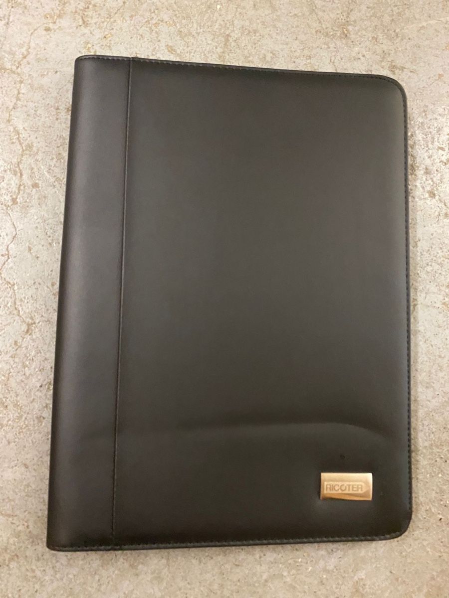 Koffer & Taschen: Portfolio Case Black With Calculator Used – Neu (gemäss Beschreibung) aus Glattbrugg von fab_7hkd