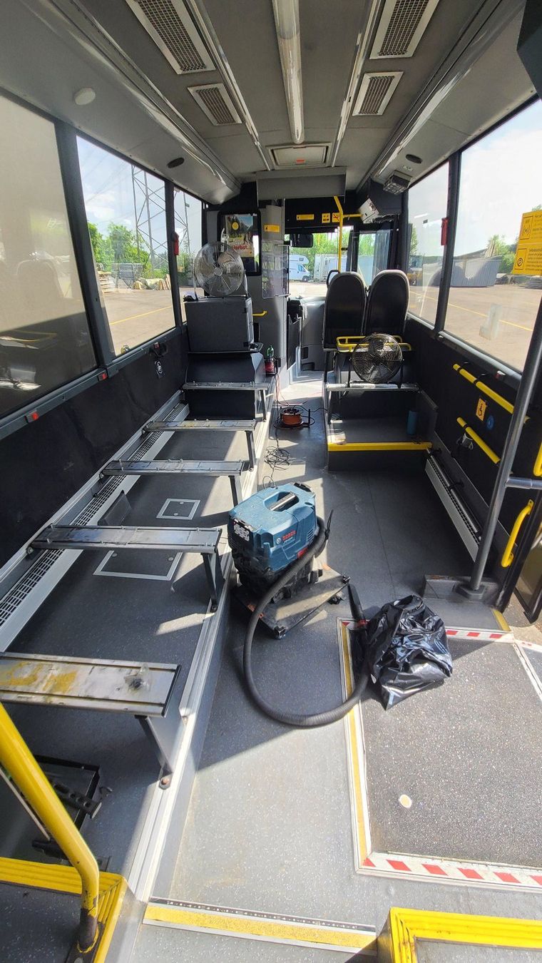 **ab 1 CHF** Postauto Volvo 8700 - Liebhaber Umbauprojekt (Gebraucht ...
