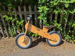 Like-a-Bike Laufrad Holz, ideal für kleine Entdecker!