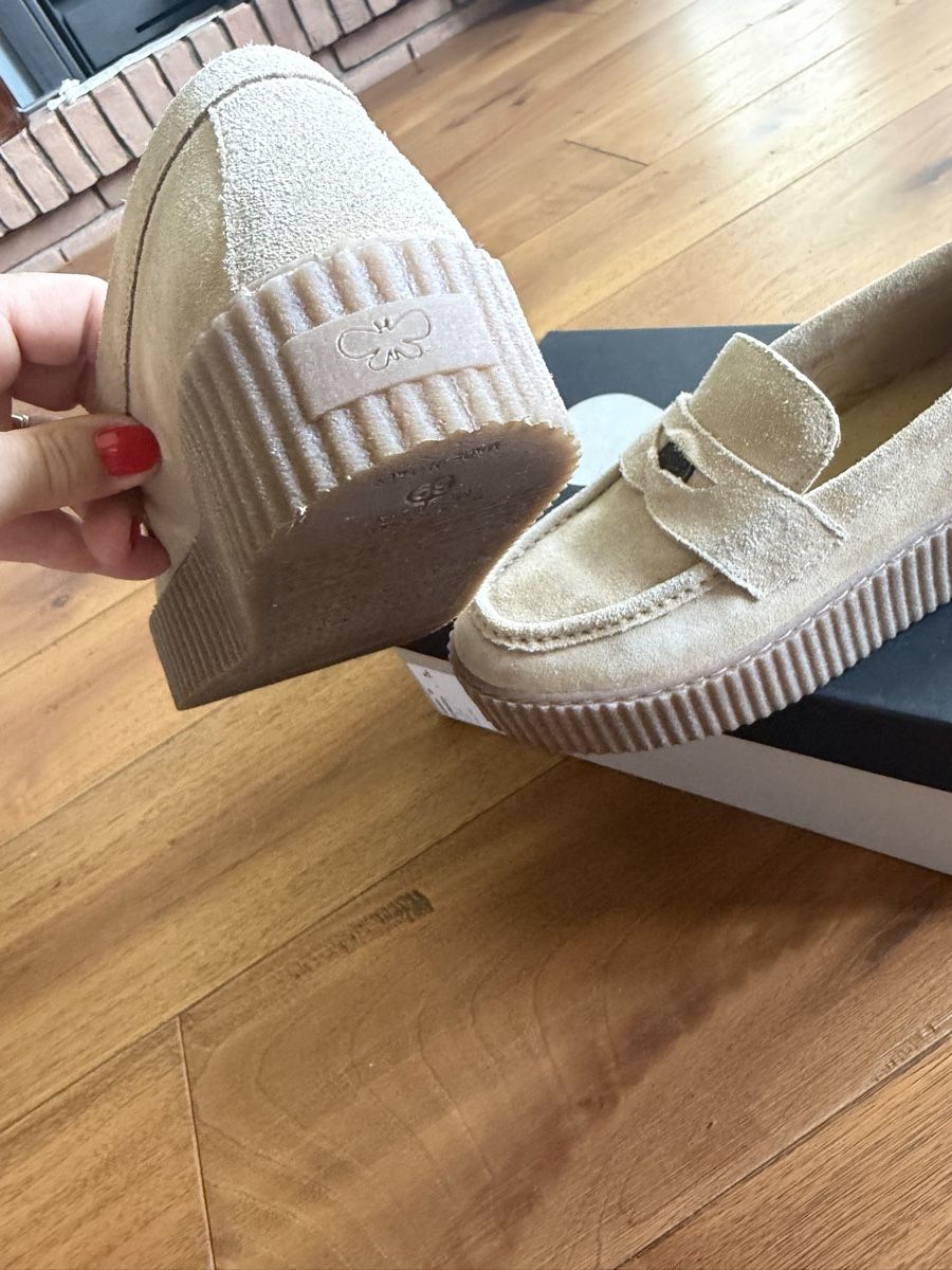 Max Mara Scarpe da donna: Mocassini / Loafer scamosciati Max Mara – Usato da Cademario venduto da Iby_30 2