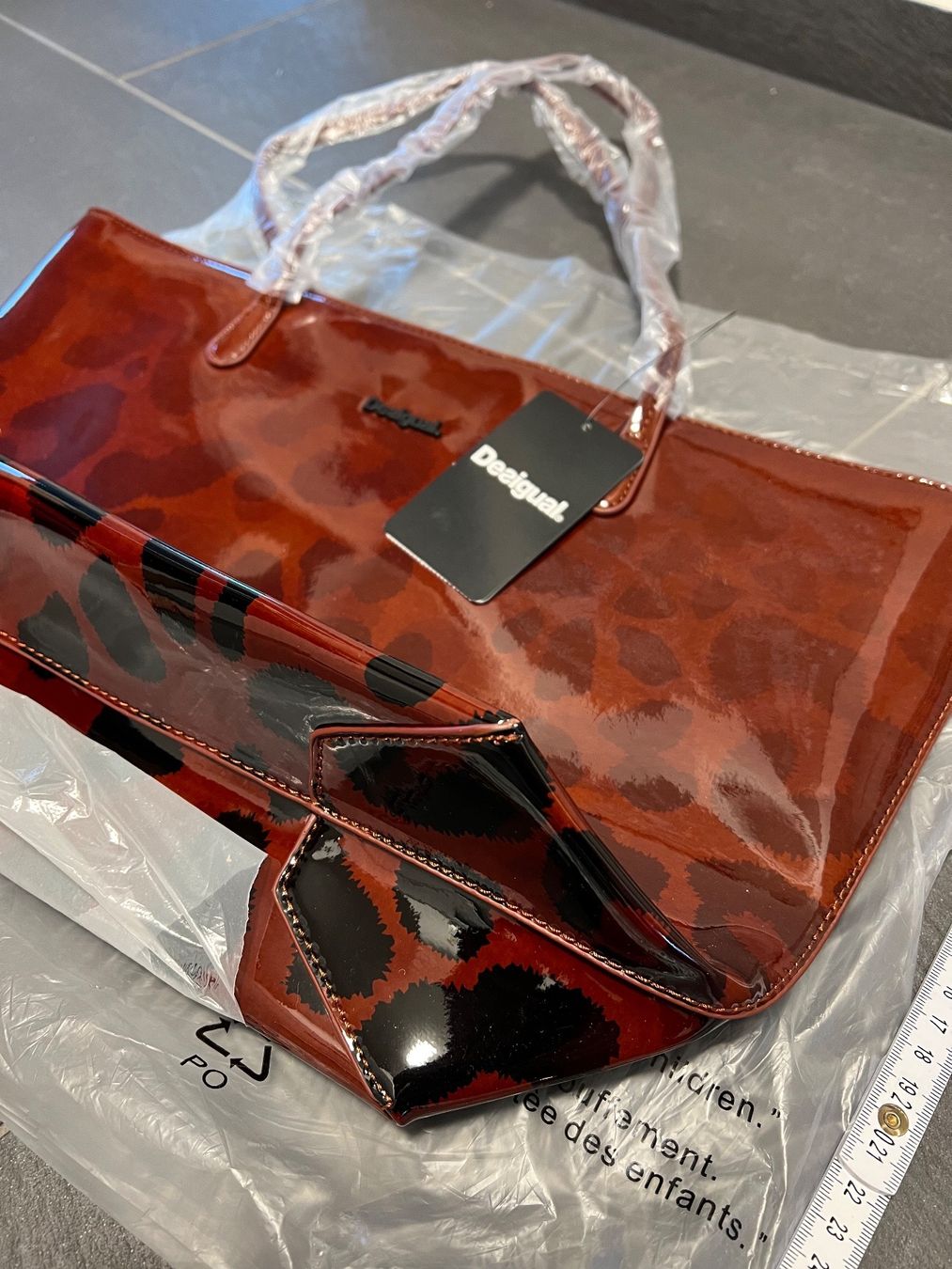 Desigual Borse da donna: Desigual Damentasche – Nuovo e nell'imballaggio originale da Heitenried venduto da Tannenbaum25 4