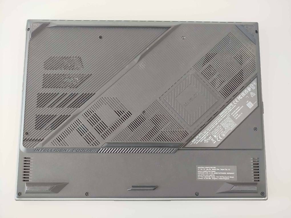 Asus Notebook: ASUS ROG Strix G16 RTX 4060 – Usato da Lichtensteig venduto da dob_wp2z 3
