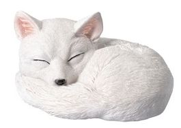 Schlafender weisser Fuchs (19 cm)