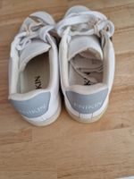 Weisse NIKIN Sneaker Gr. 36 - Nie getragen, Top Zustand!