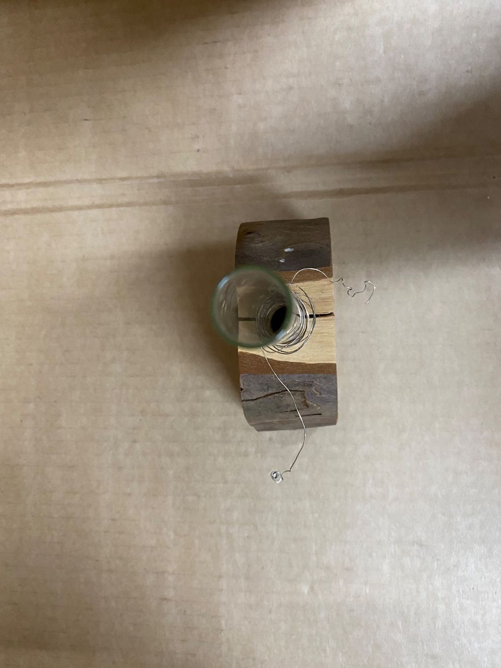 Toutes les décorations: Dekoglas im Holz – D'occasion à Eschlikon TG par 1.- 4