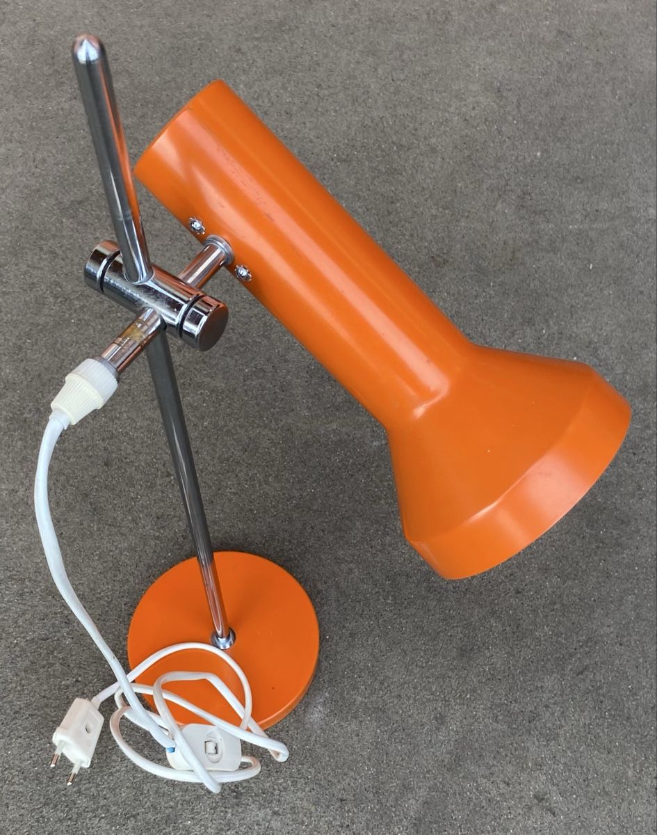Lampen: Vintage Tischlampe Orange – Gebraucht aus Glattbrugg von Pischte.Brockenhaus