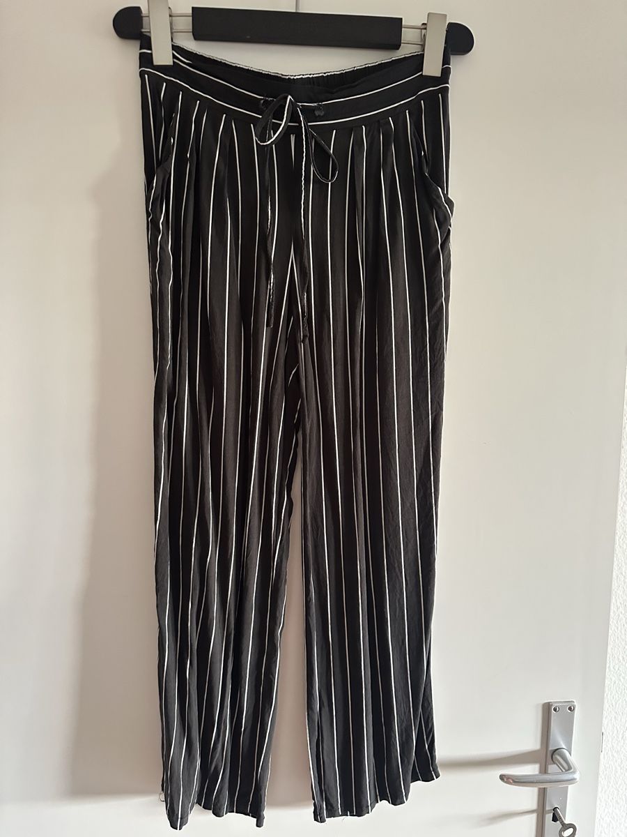 Pantaloni: Hose Gr34 - 100% Viskose – Usato da Uster venduto da Ninii003