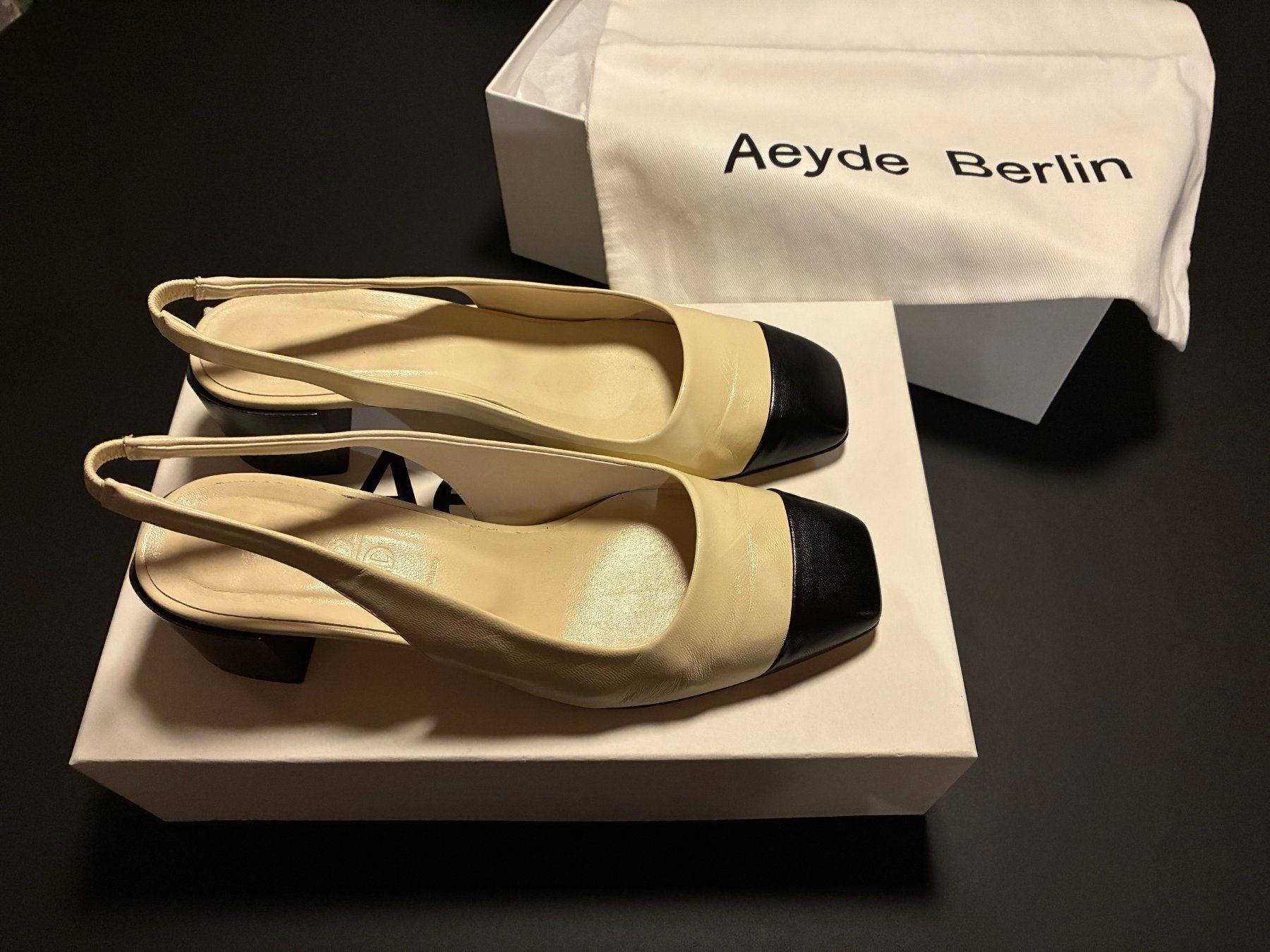 Aeyde Scarpe da donna: Aeyde Alessia Leder Slingback Pumps – Usato da Dübendorf venduto da streamlining