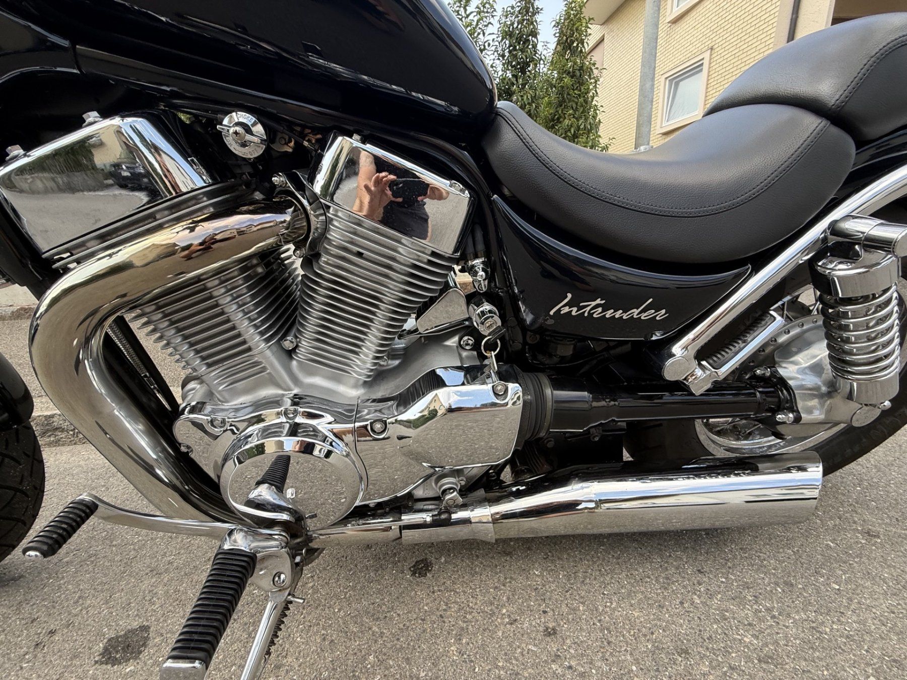 Suzuki Strada: Suzuki Intruder VS 1400 GLP – Usato da Biel/Bienne venduto da ecu 6