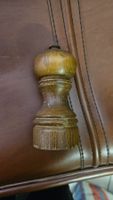 Piccolo macinapepe in legno marrone scuro Peugeot France