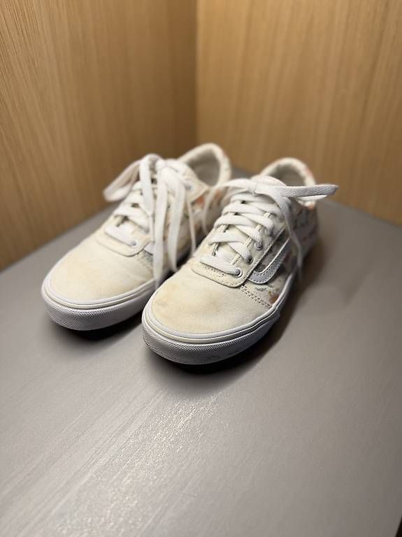 Vans Scarpe per ragazze: VANS Old Skool Sneaker Gr. 35 – Usato da Berg SG venduto da Berglerfabi 1