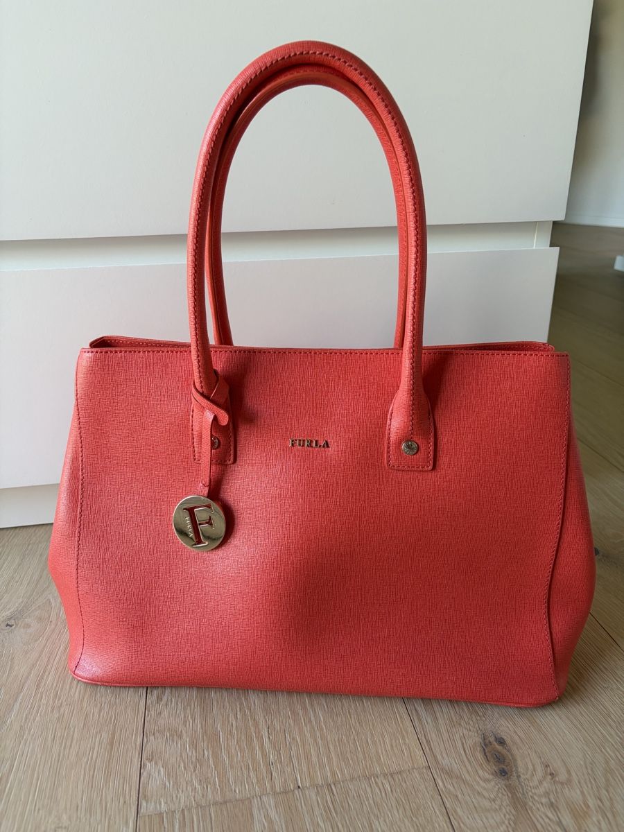 Furla Borse da donna: Borsa Furla (ottimo stato!) – Usato da Lugaggia venduto da smy_d269
