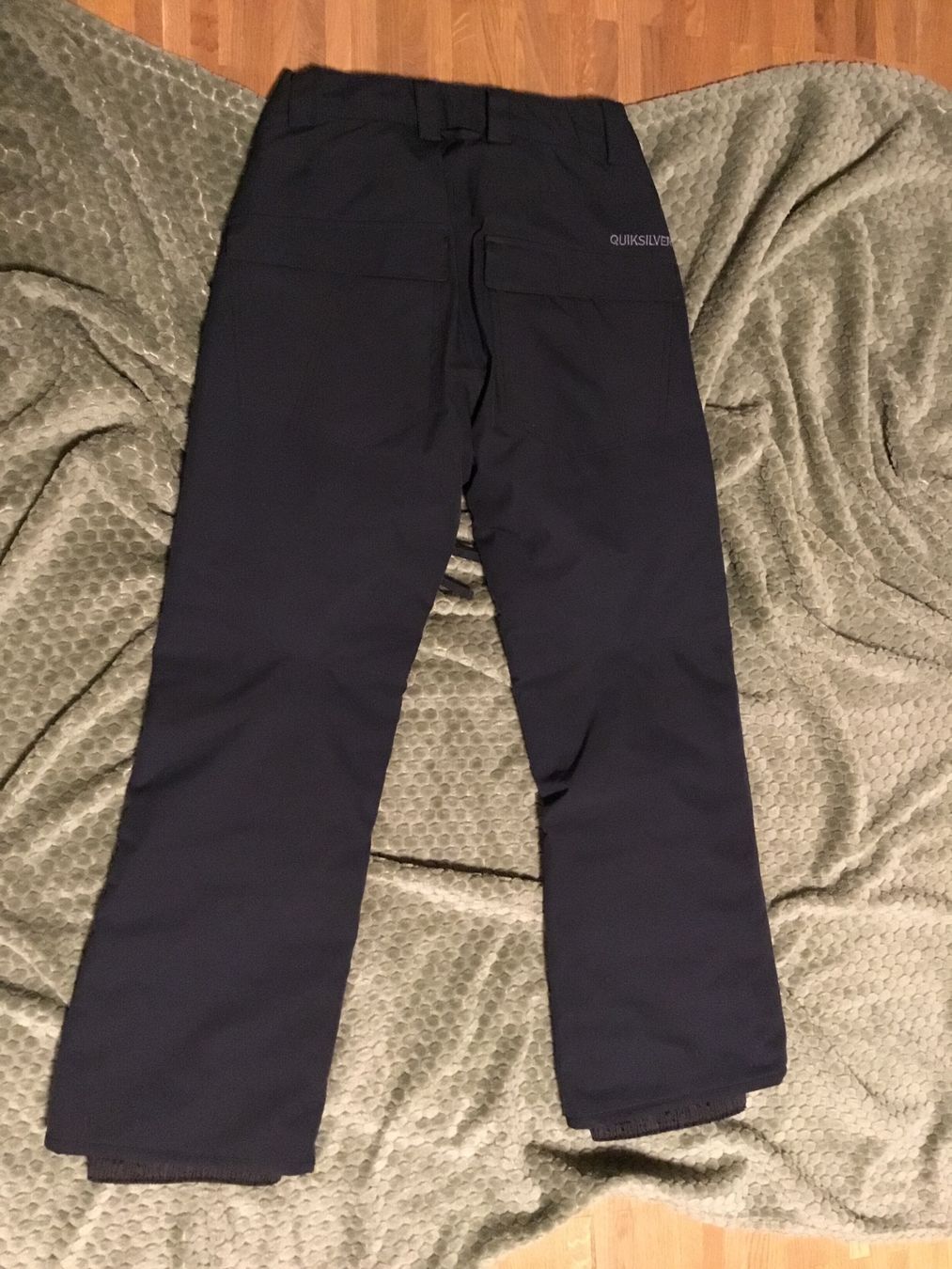 Quiksilver Anzüge: Quiksilver Skihose, Boy, Gr. 152 – Gebraucht aus Chur von Jacky17 3
