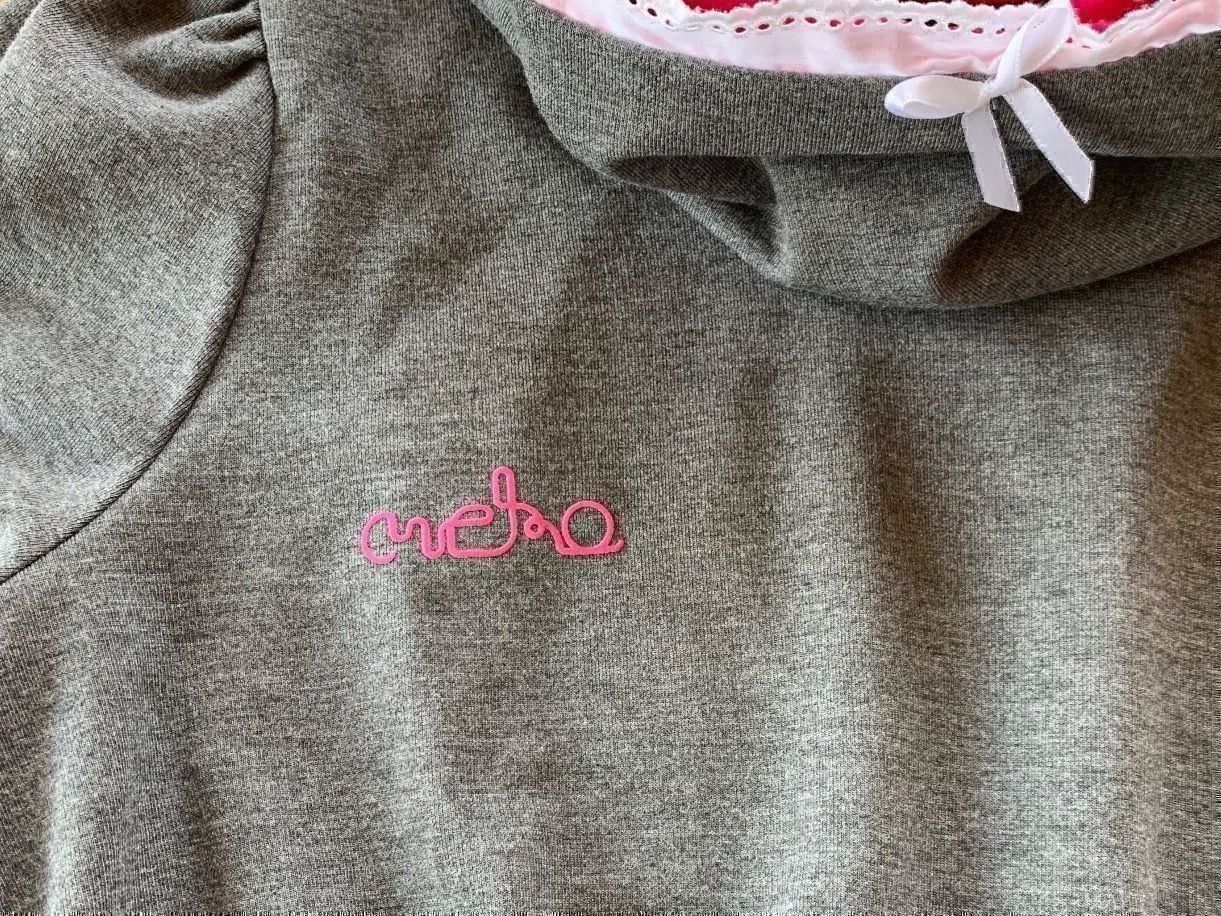 Maglioni & Felpe: Meko Hoodie – Usato da Stein am Rhein venduto da Karisma78 1