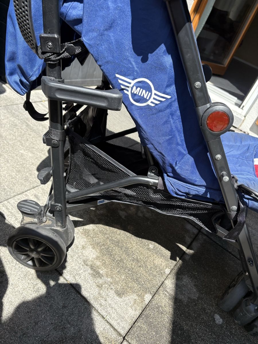 Carrozzine: Kinderwagen Buggi Mini Cooper – Usato da Claro venduto da DeZeDo 3