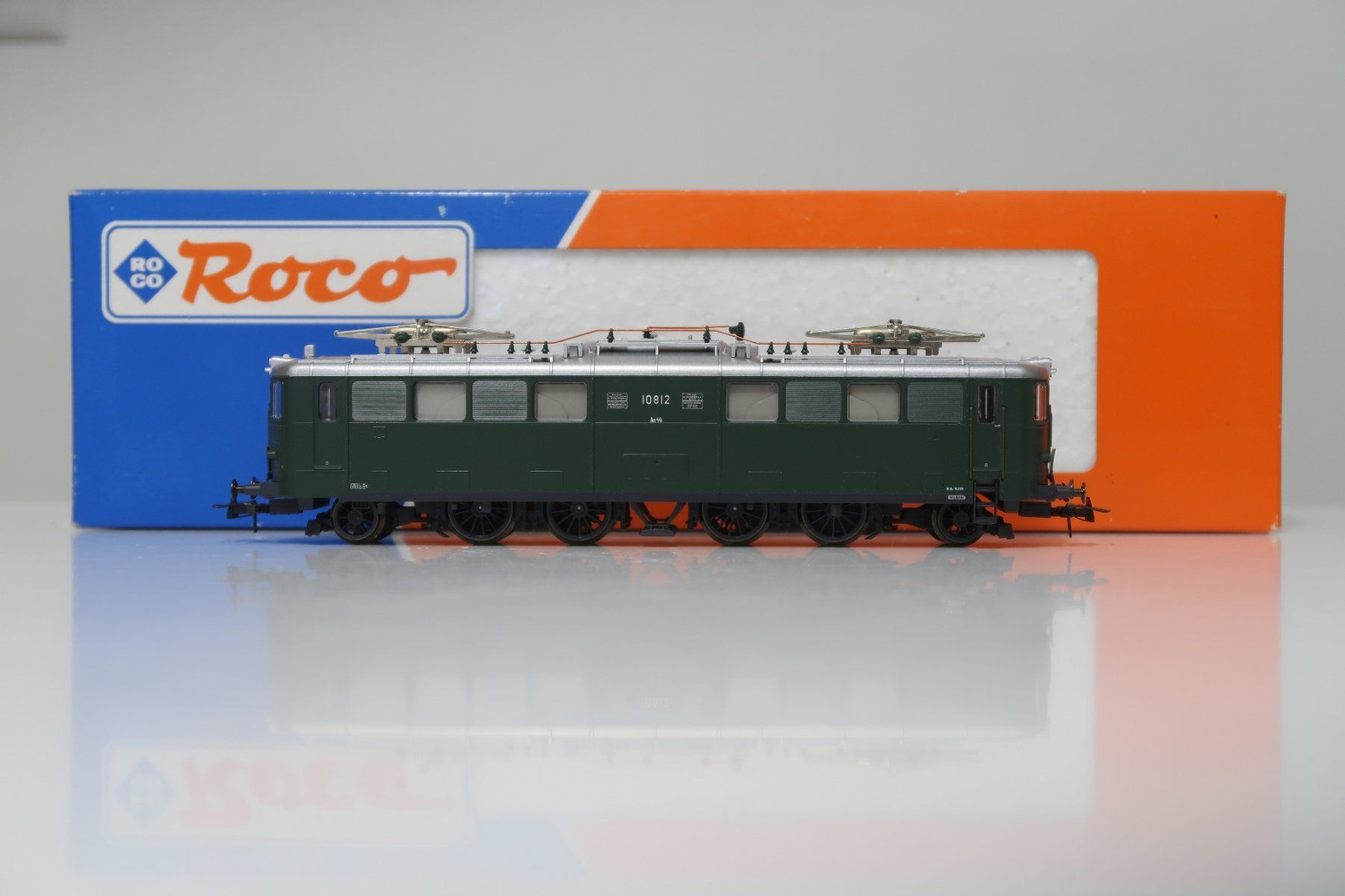 Roco Modellini di ferrovie: Roco SBB Ae 4/6 10812 – Usato da Dättwil AG venduto da Bastiano_Coimbra 2