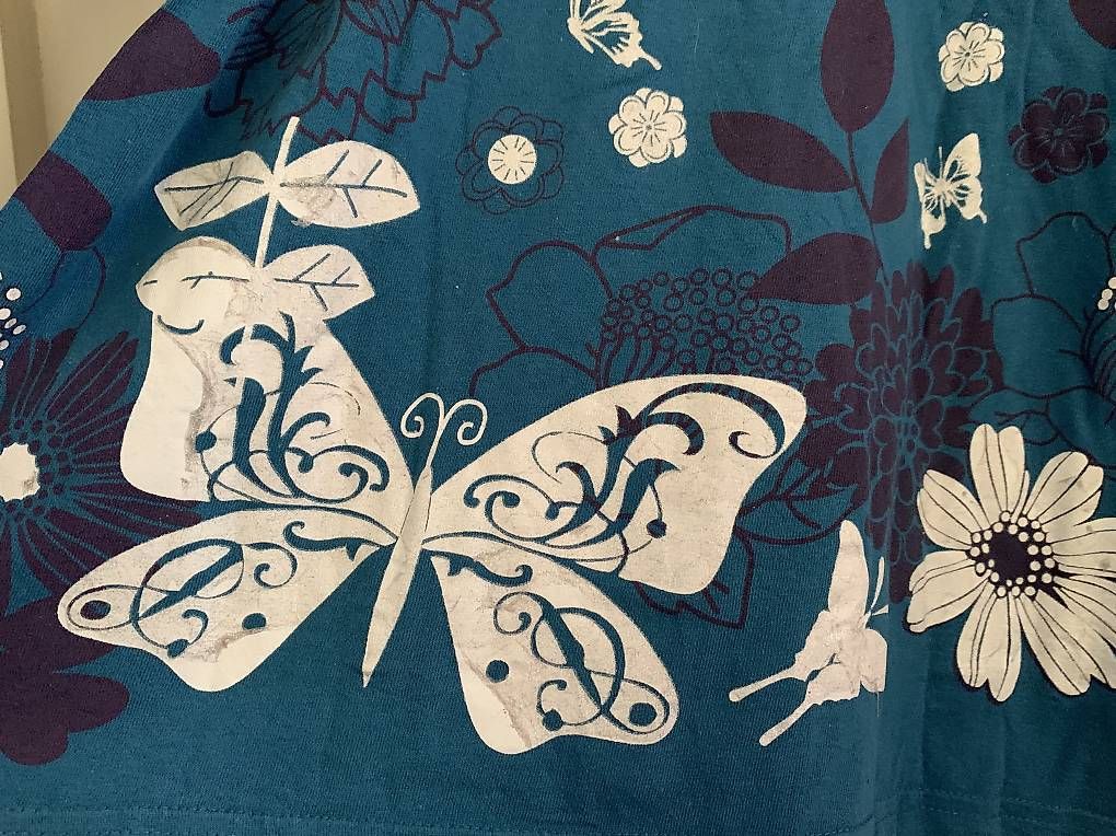 Camicette, T-shirt & Top: Mädchen Shirt mit Blumen  – Usato da Zürich venduto da lil_xr6x 2