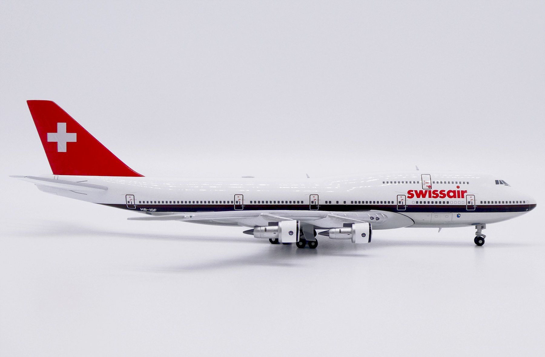 Swissair Kit di modellismo & Modellini statici: B747-300 SWISSAIR – Nuovo e nell'imballaggio originale da Morges venduto da iljamuromez 1