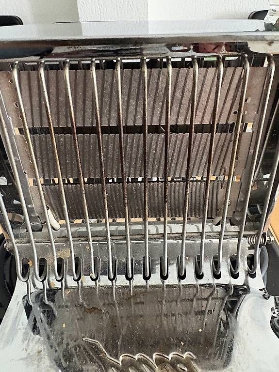 Elettrodomestici da cucina: Toaster jura 2380 – Usato da La Croix-de-Rozon venduto da tun_sl7n