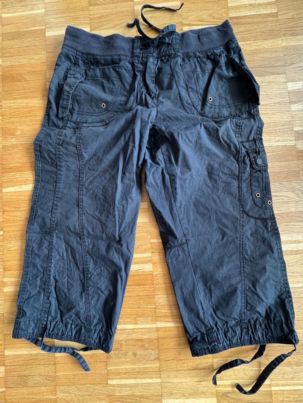 C&A Pantaloni: 3/4 Hose Gr. 40 – Usato da Luzern venduto da Ankerli