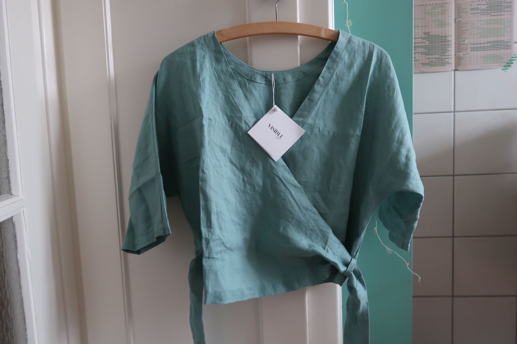 Top: Top en lin / Leine top - M - NEU – Nuovo e nell'imballaggio originale da Lausanne venduto da Etoile96