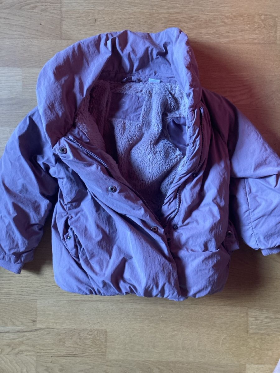 Zara Jacken & Mäntel: Winterjacke zara gr 98 – Gebraucht aus Wettingen von Nini54