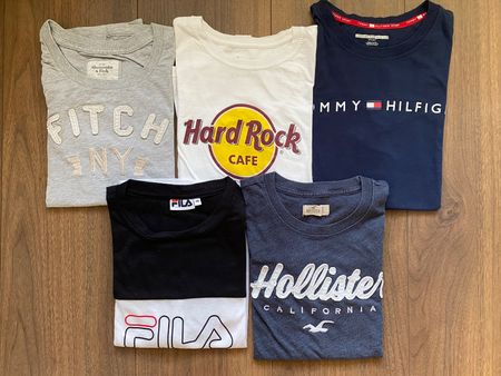 Diverse T-Shirts