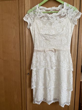 Hochwertiges Festkleid Gr. 36/38 Liluca