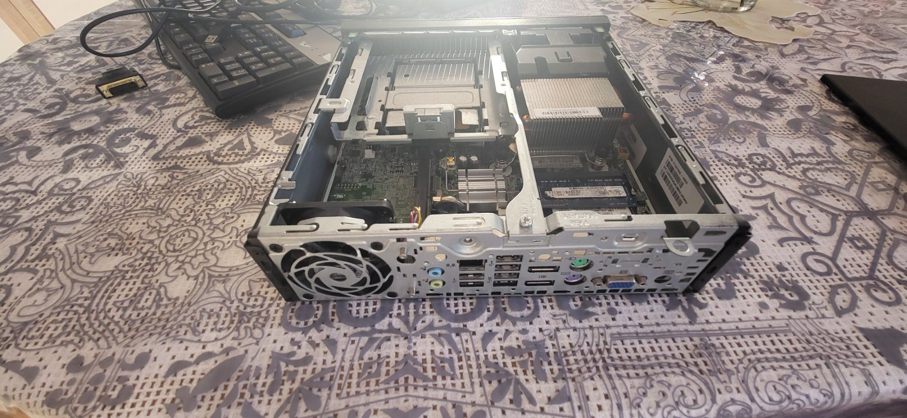 Hewlett Packard PC: HP Elite Desk 800 G1 USDT – Usato da Düdingen venduto da boascompras 2