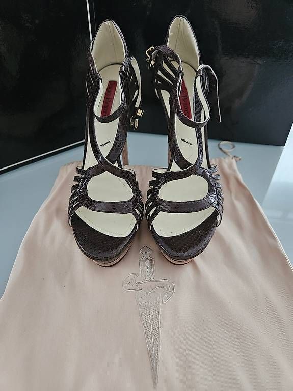 Scarpe da donna: Chaussures à talons – Usato da Biel/Bienne venduto da Baga3 2