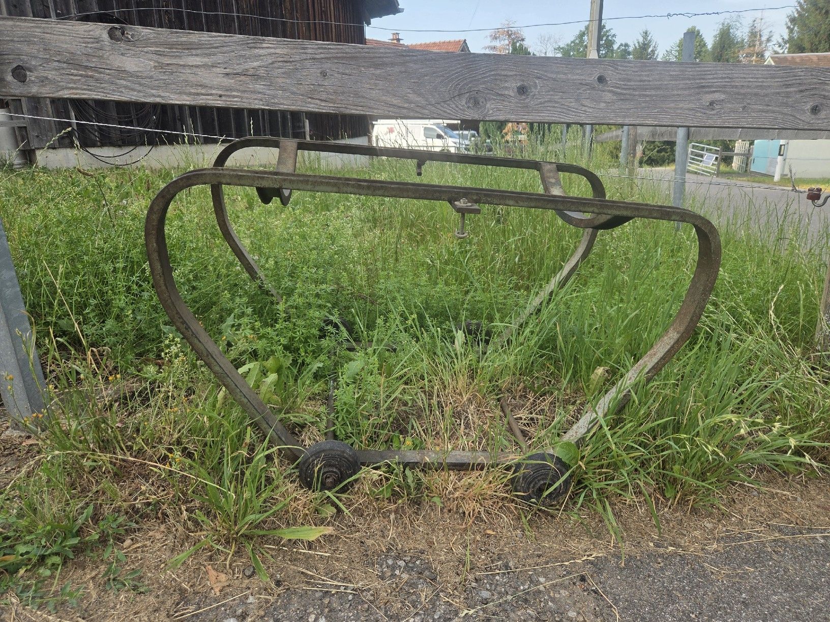 Carrelli di trasporto: Fasswagen aus Metal  – Usato da Mosnang venduto da anj_y5rj