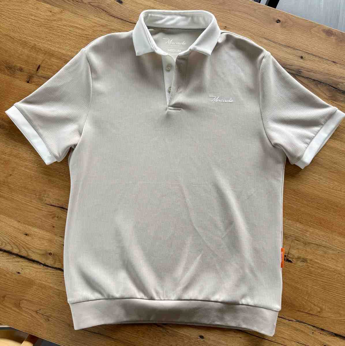 T-shirts: Macade Golf Gr. Medium Set 3 Shirts – Neuf (Voir description) à Evilard par bille71 5