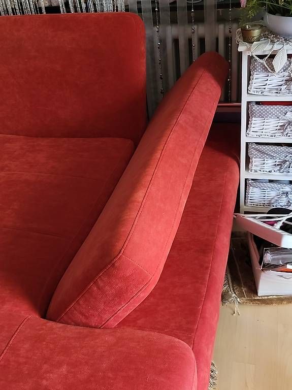 Sofas: Tolles Alcantara Schlaf-Sofa  – D'occasion à Kriens par Aschada 2