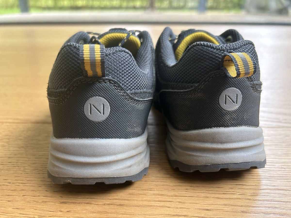 Scarpe per ragazzi: Wanderschuhe Gr. 33 – Usato da Rothrist venduto da szc_9dg5 5