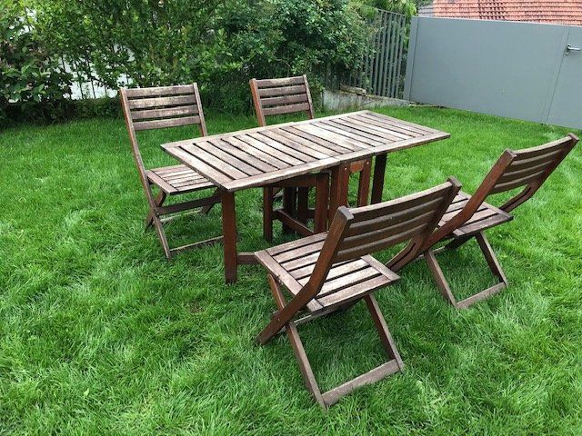 Gartentisch Ikea (klappbar) inkl. 4 passende Stühlen Kaufen auf Ricardo