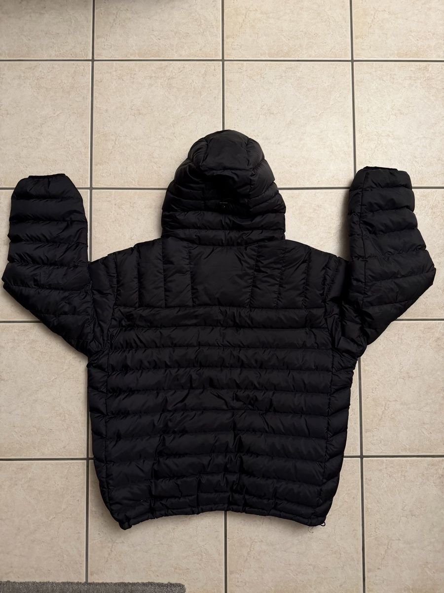 Supreme Vestes: Supreme Micro Down Half Zip Hooded Pullover Black L – D'occasion à Gipf-Oberfrick par mel_z22n 1