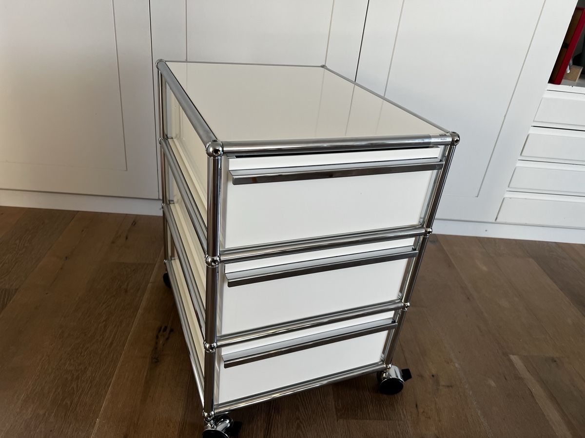 USM Banconi: Usm Haller Rollcontainer Chrom Weiss Schubladen  – Usato da Badzurzach venduto da Sternen88