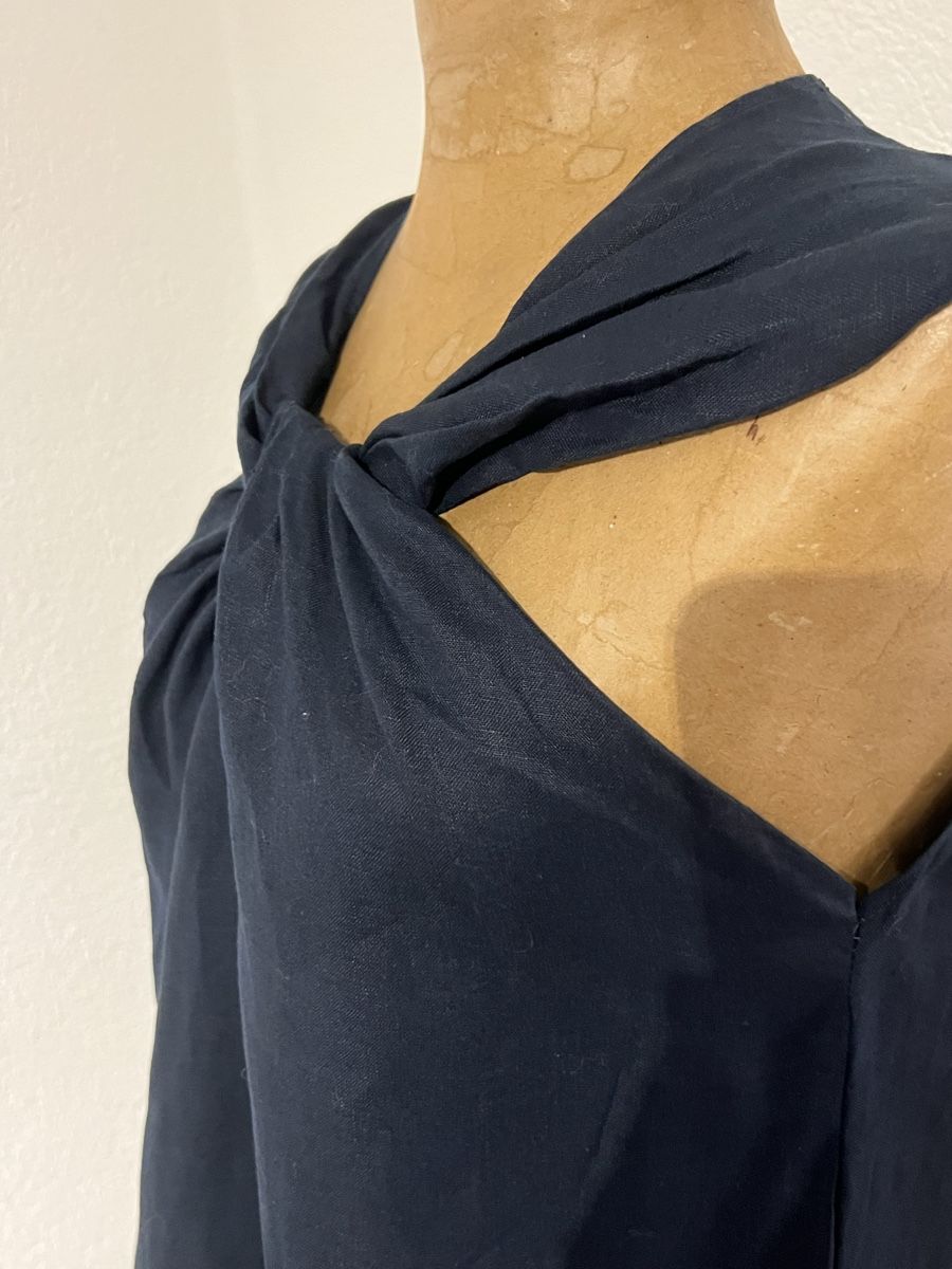 Sisley Robes: Robe Sisley, taille S – D'occasion à St-Pierre-Clages par ste_xk6p 1