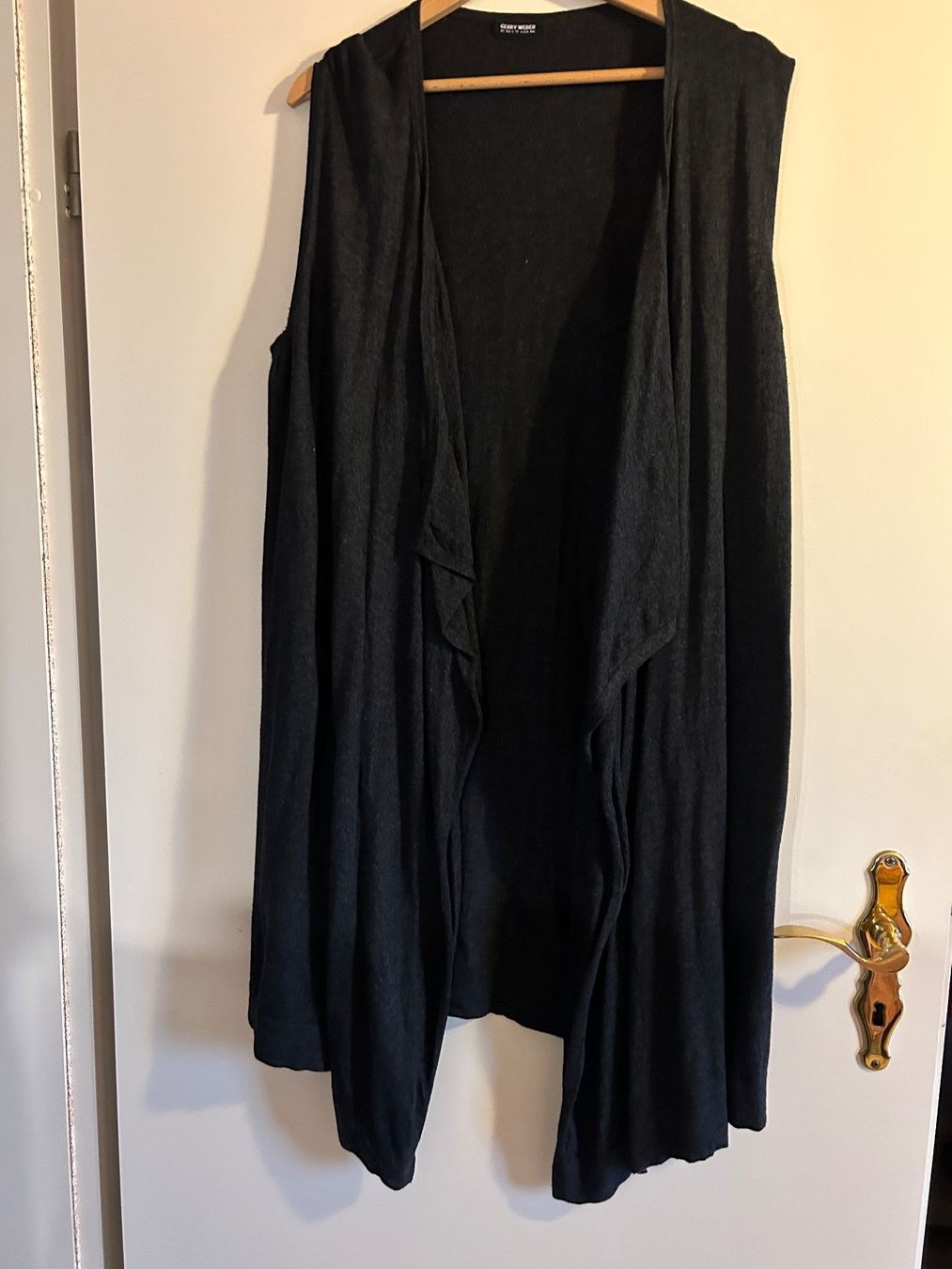 Gerry Weber Gilet & Giacche senza maniche: Weste antrazith, Gr. 42 – Usato da Winznau venduto da Sandhya