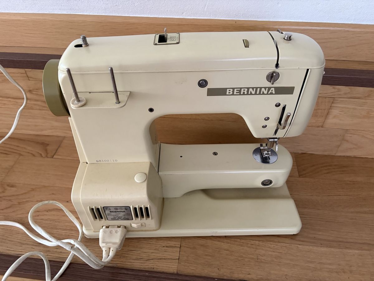Bernina Macchine da cucire: Bernina 707 – Usato da Schlieren venduto da MQ1965 3